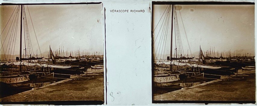 Ships at the dock at Piraeus - Glass, Greece.jpg