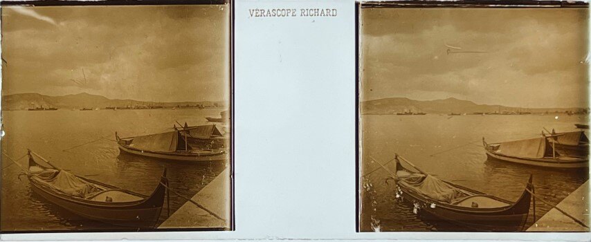Fishing boats at port of Piraeus - Glass, Greece.jpg