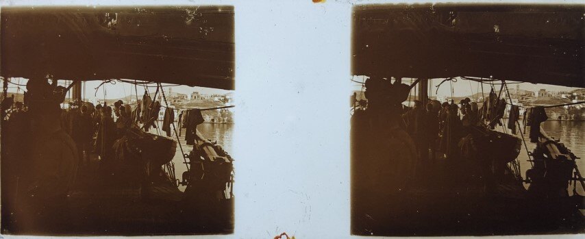 People arriving at Syros, Personal, 1911, Greece
