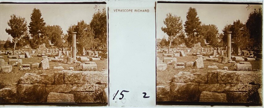 Monument 8 - Glass, Greece.jpg